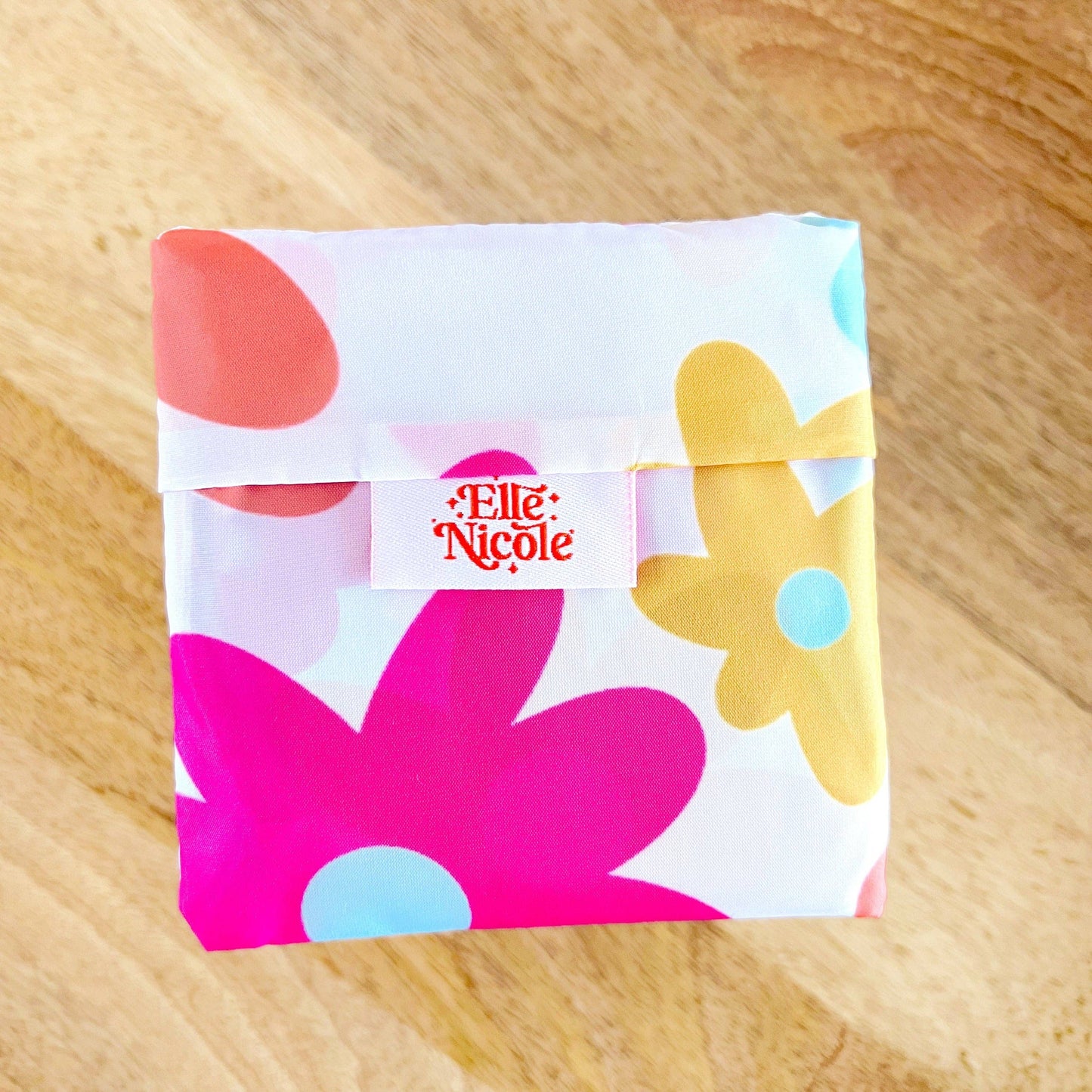 Nylon Reusable Bag - Retro Florals Pattern