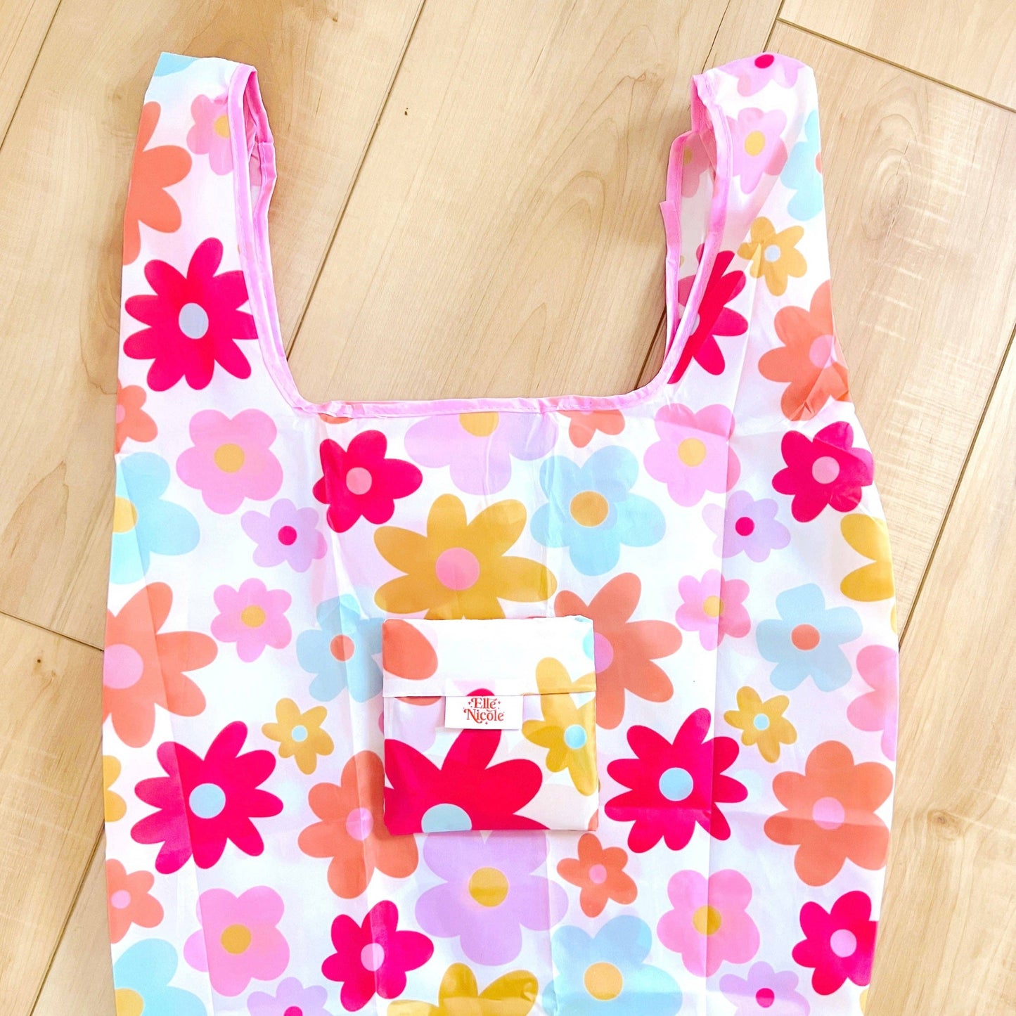 Nylon Reusable Bag - Retro Florals Pattern