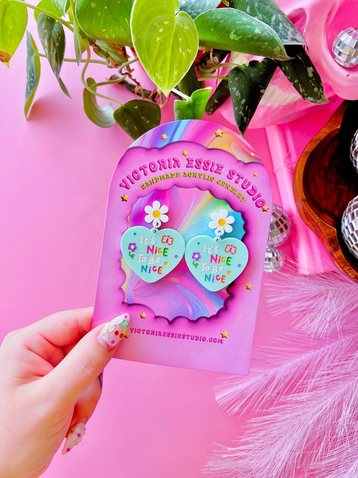 It’s nice to be nice Earrings