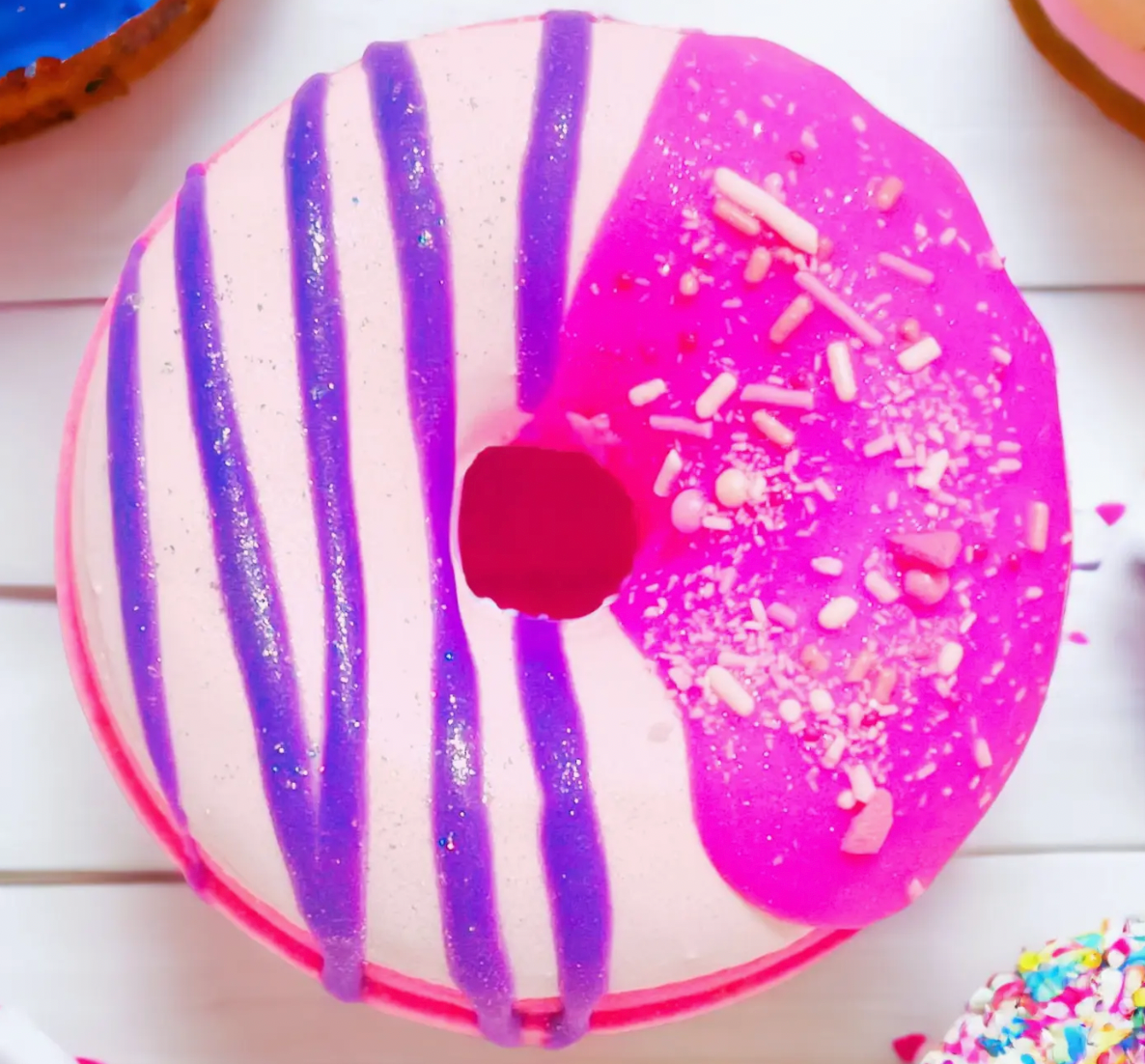 Lavender Vanilla Dreamy Donut Bath Bomb